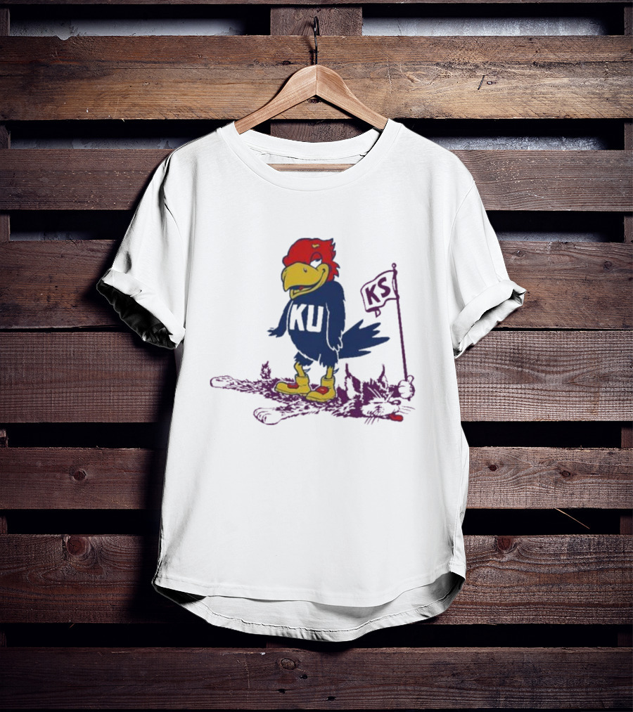Kansas Jayhawks Vintage Rare Rivalry KU KS Flag T-Shirt