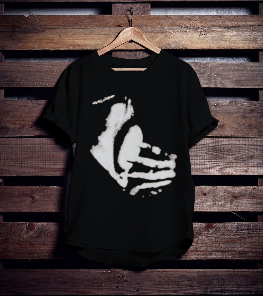 Portal Camila Brasil I Luv It Photo Optical Illusion Black And White Hand Face T-Shirt
