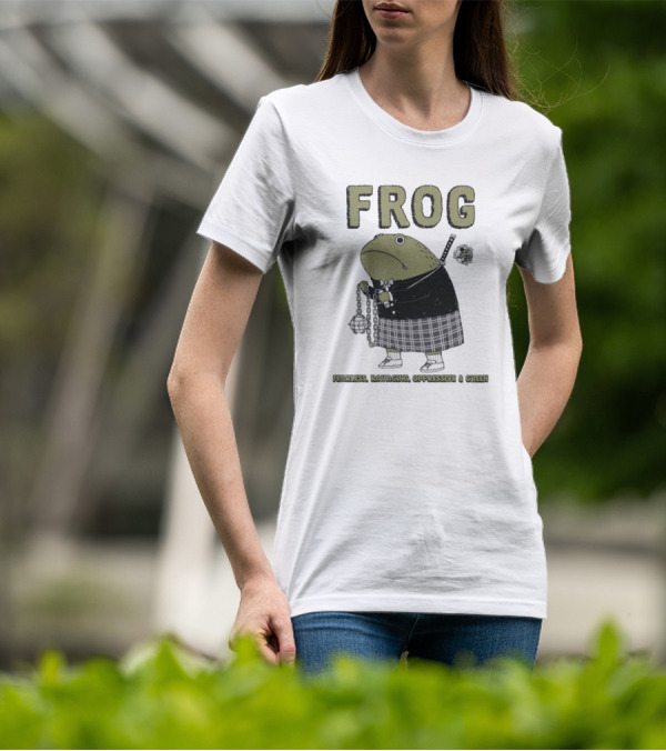 Frog Fearless Ravaging Oppressive And Green Plaid Outfit Chain Weapon T-Shirt