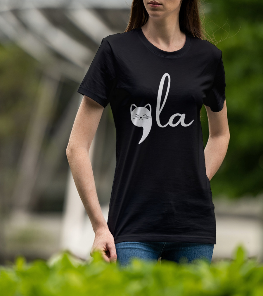 Cat Face La Women’s Childless Cat Lady T-Shirt