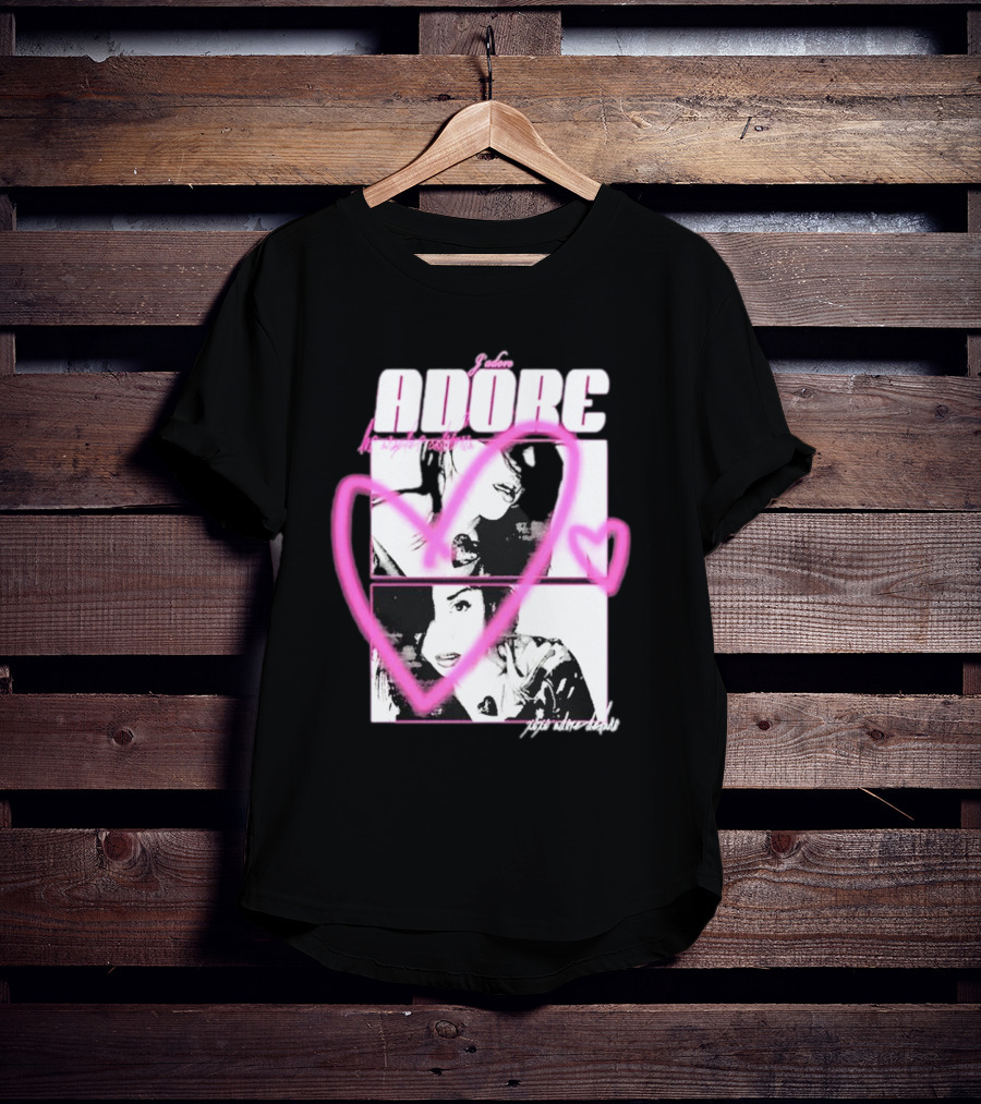 Adore Delano Vintage Photo Collage Xoxo T-Shirt