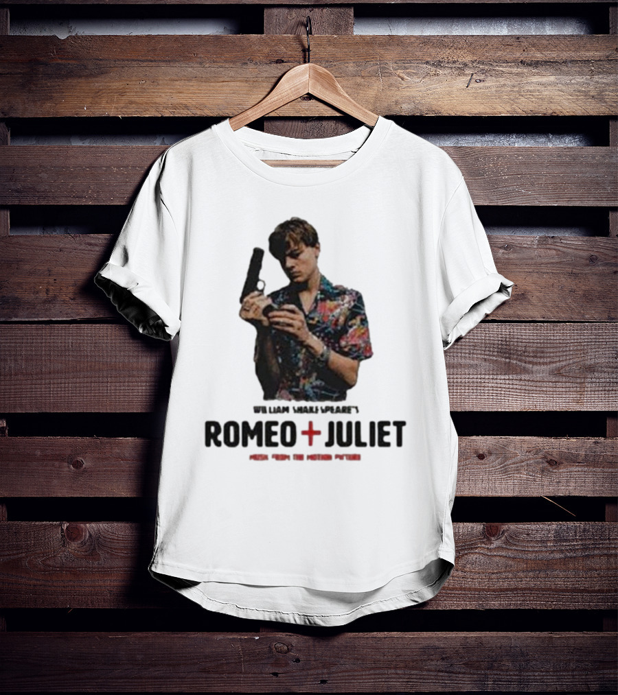 Romeo + Juliet 9Mm 13 Dagger T-Shirt