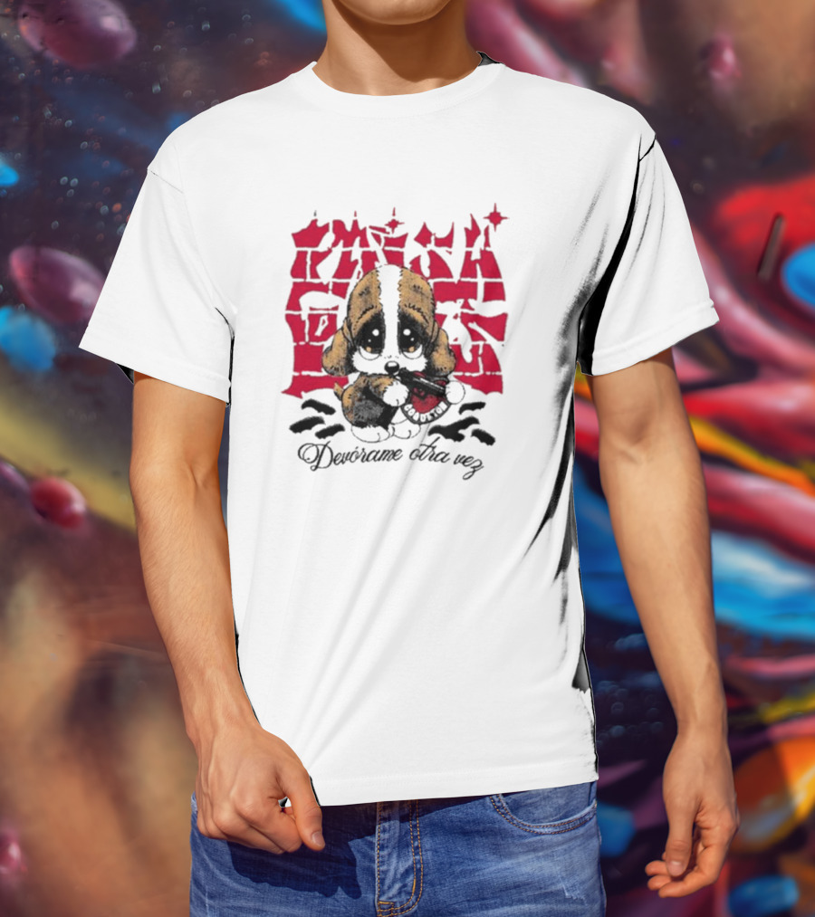 Coqueton Graffiti Style Devorame Otra Vez Puppy Holding Heart T-Shirt