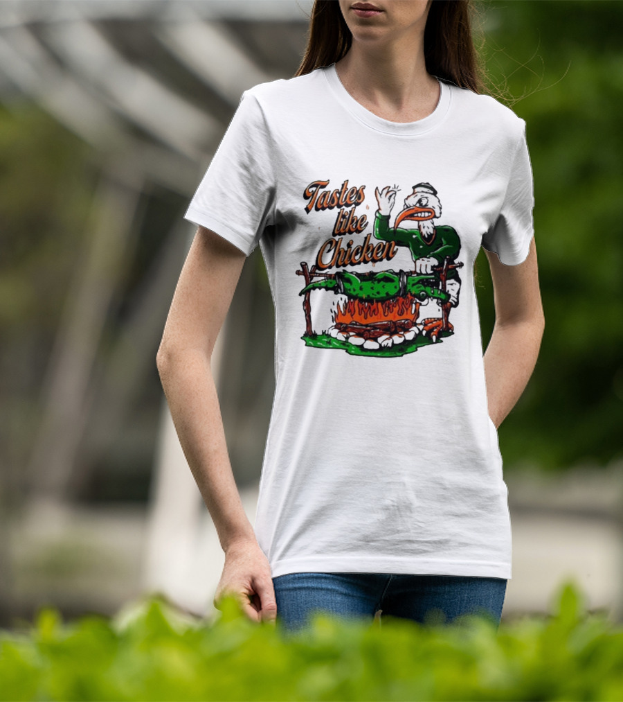 Miami Hurricanes Rivalry Gator Roast Tastes Like Chicken T-Shirt