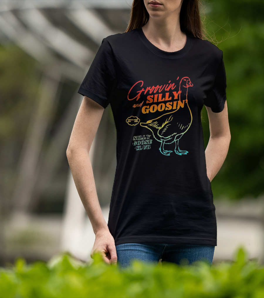 Groovin’ And Silly Goosin’ Silly Goose Club Retro Goose Outline T-Shirt