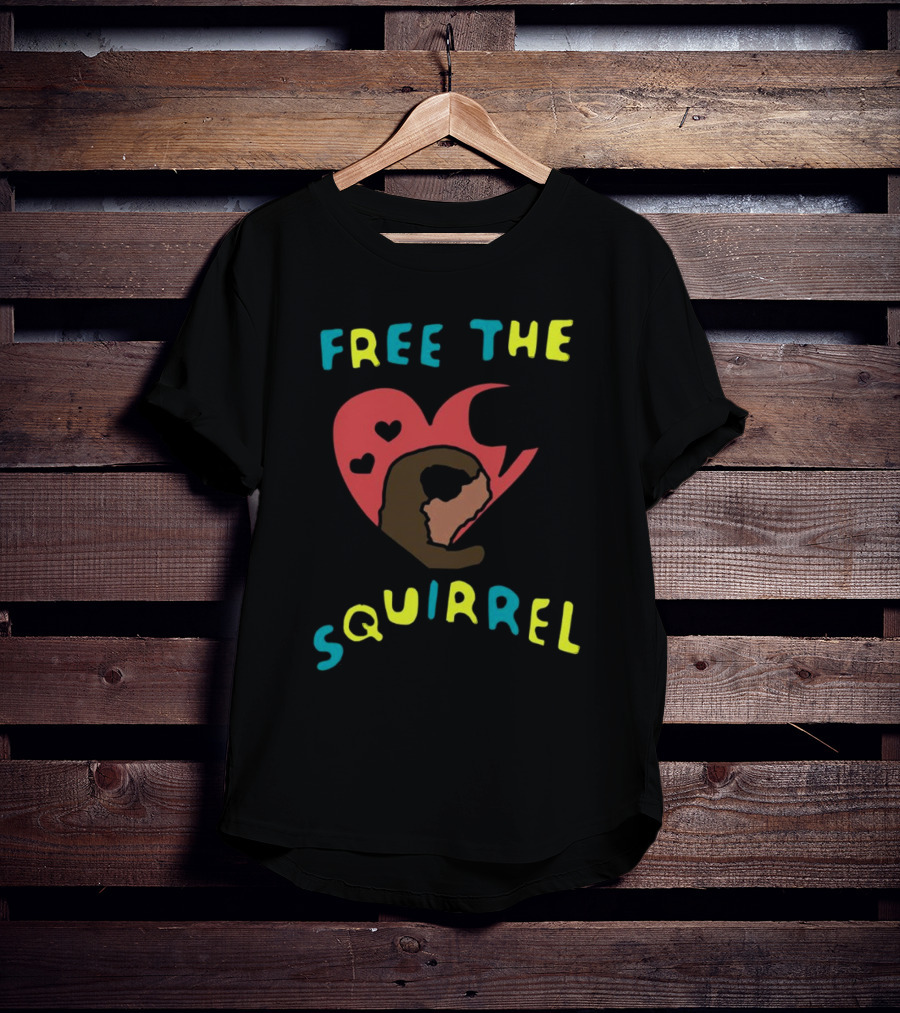 Free The Squirrel I Like Trains Heart Speech Bubble T-Shirt