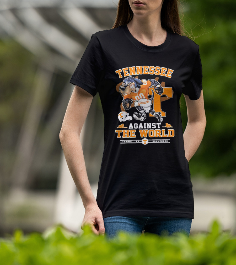 Tennessee Vols Mascot Charging Forward Against The World T-Shirt