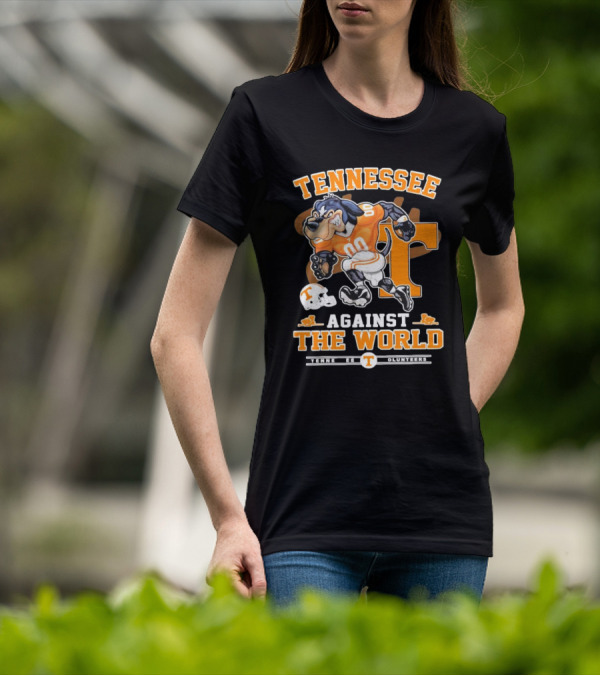 Tennessee Vols Mascot Charging Forward Against The World T-Shirt