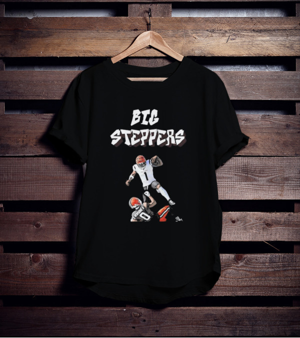 Big Steppers Ace Boogie Stripe City Football Action T-Shirt