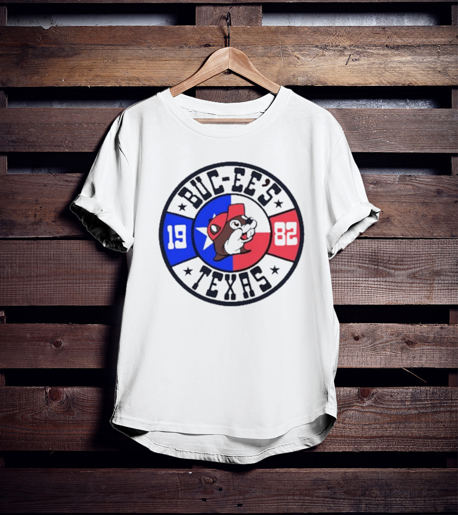 Buc-Ee's Texas 1982 Logo With Beaver Mascot And Lone Star Flag T-Shirt