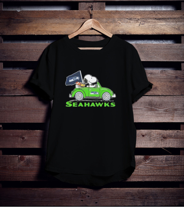 Snoopy And Woodstock Driving Seattle Seahawks Car T-Shirt
