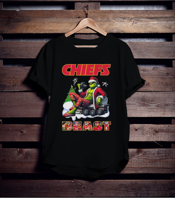 Chiefs Grinch Santa Beast Christmas Gymmer Kansas NFL 2025 T-Shirt