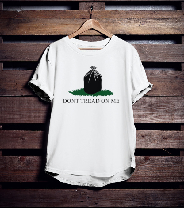 Garbage Bag Dont Tread On Me Iconic T-Shirt