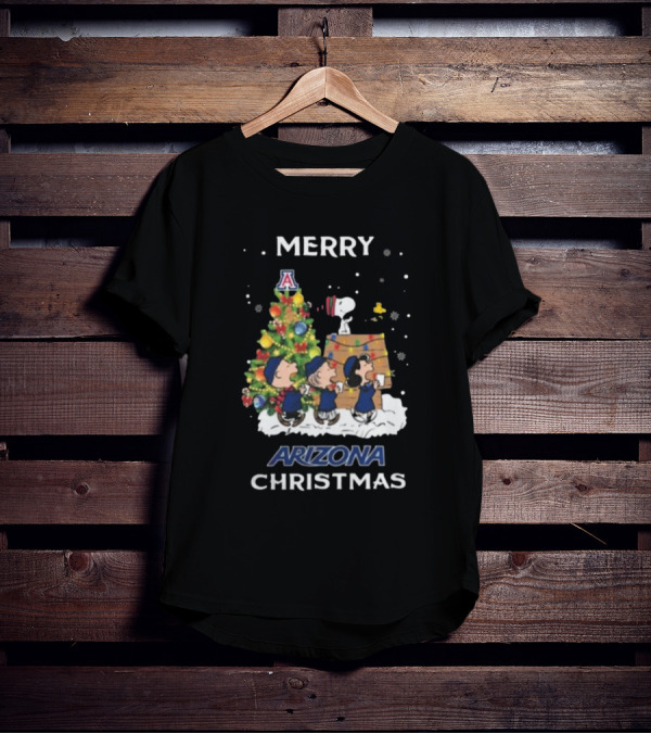 Arizona Wildcats Snoopy Peanuts Merry Christmas Tree T-Shirt