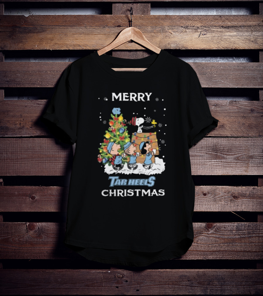 Merry Christmas North Carolina Tar Heels Snoopy And Friends T-Shirt