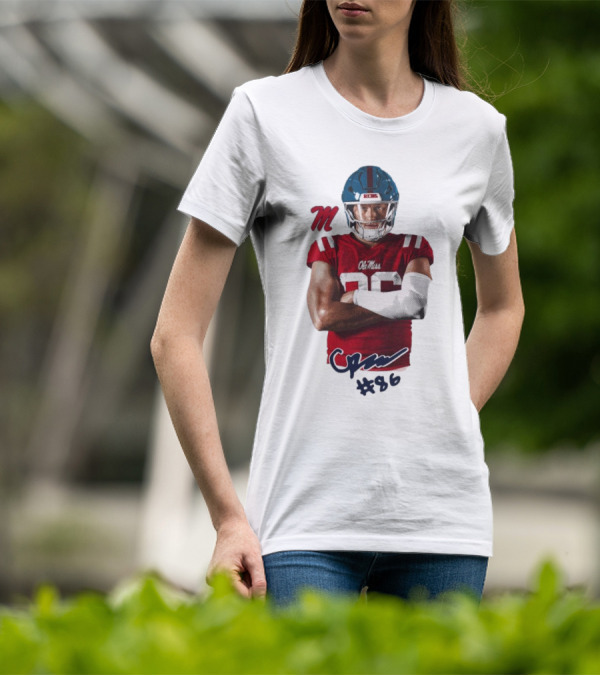 Caden Prieskorn Ole Miss Rebels #86 Signature Portrait M T-Shirt