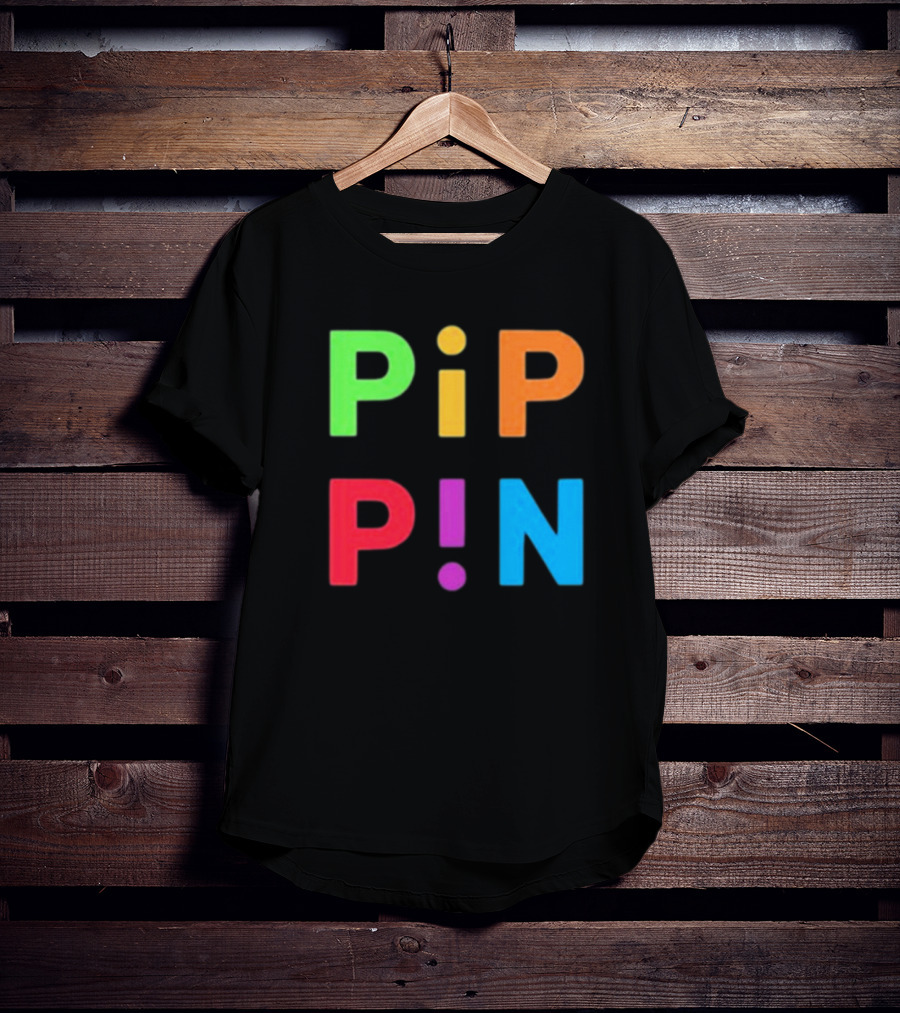 Ronscompvids Macintosh Librarian PiP PiN T-Shirt