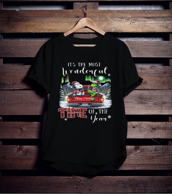 Snoopy Grinch Merry Christmas Time Of The Year Truck Scene T-Shirt