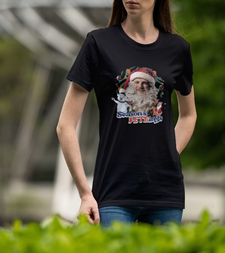 Santa Season's Peteings Christmas Polar Bear NYC Holiday T-Shirt