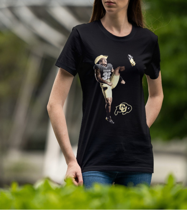 Colorado Buffs BJ Green II Cowboy Hat 90s Style Football Player With CU T-Shirt