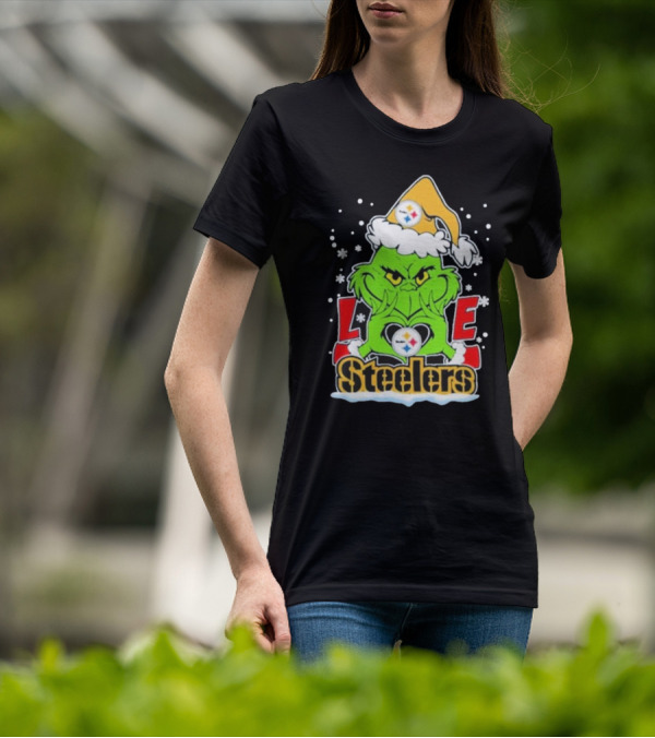 The Grinch Love Steelers Football Christmas T-Shirt
