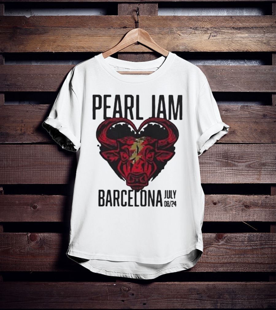 Pearl Jam Barcelona July 08/24 Bull Artwork Concert Event T-Shirt