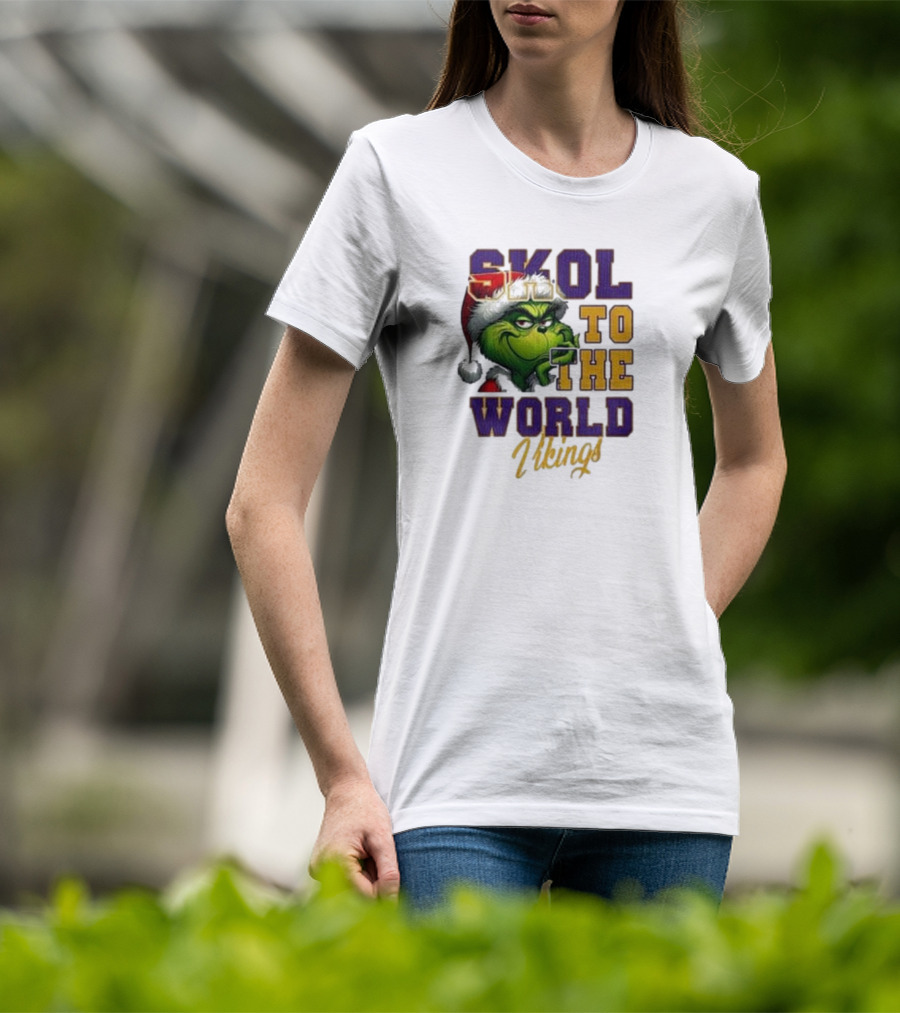 Minnesota Vikings Skol To The World Merry Christmas Grinch T-Shirt