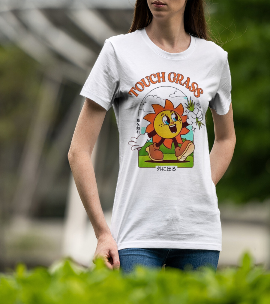 Touch Grass Retro Sun Character Outdoors Japanese Text T-Shirt