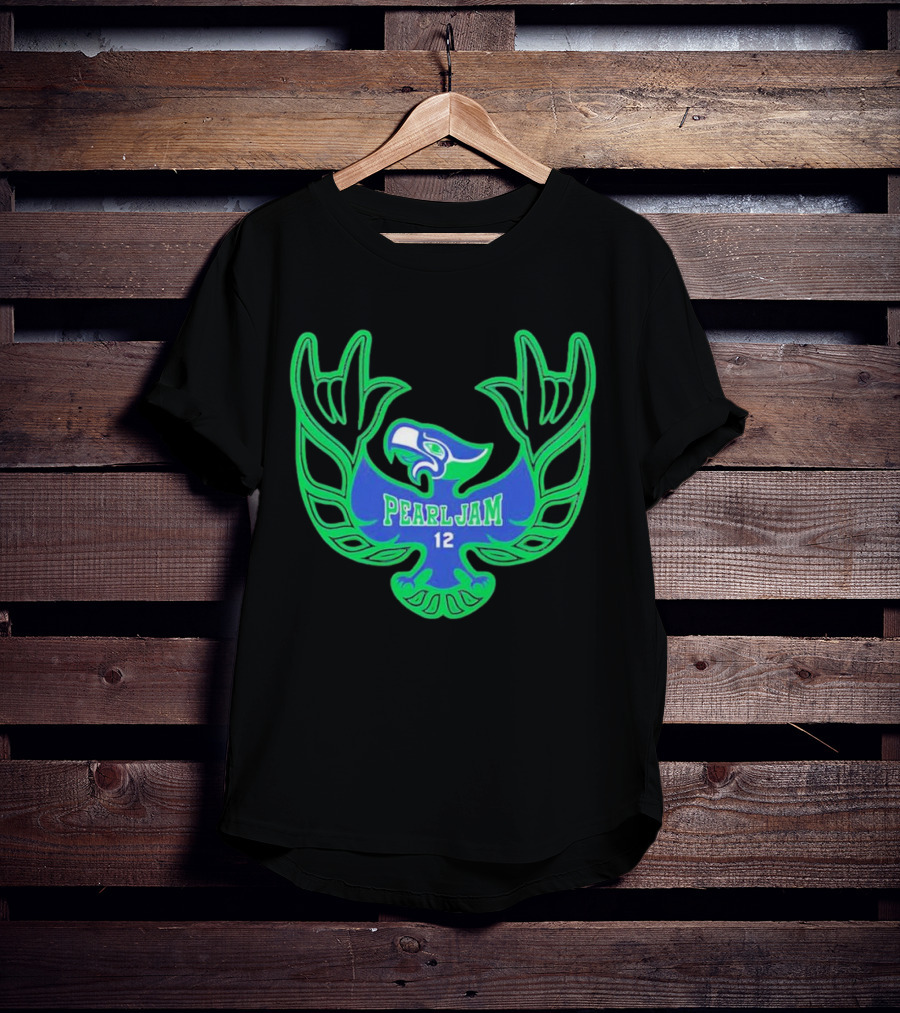 Pearl Jam 12 Seahawks Fan Emblem T-Shirt