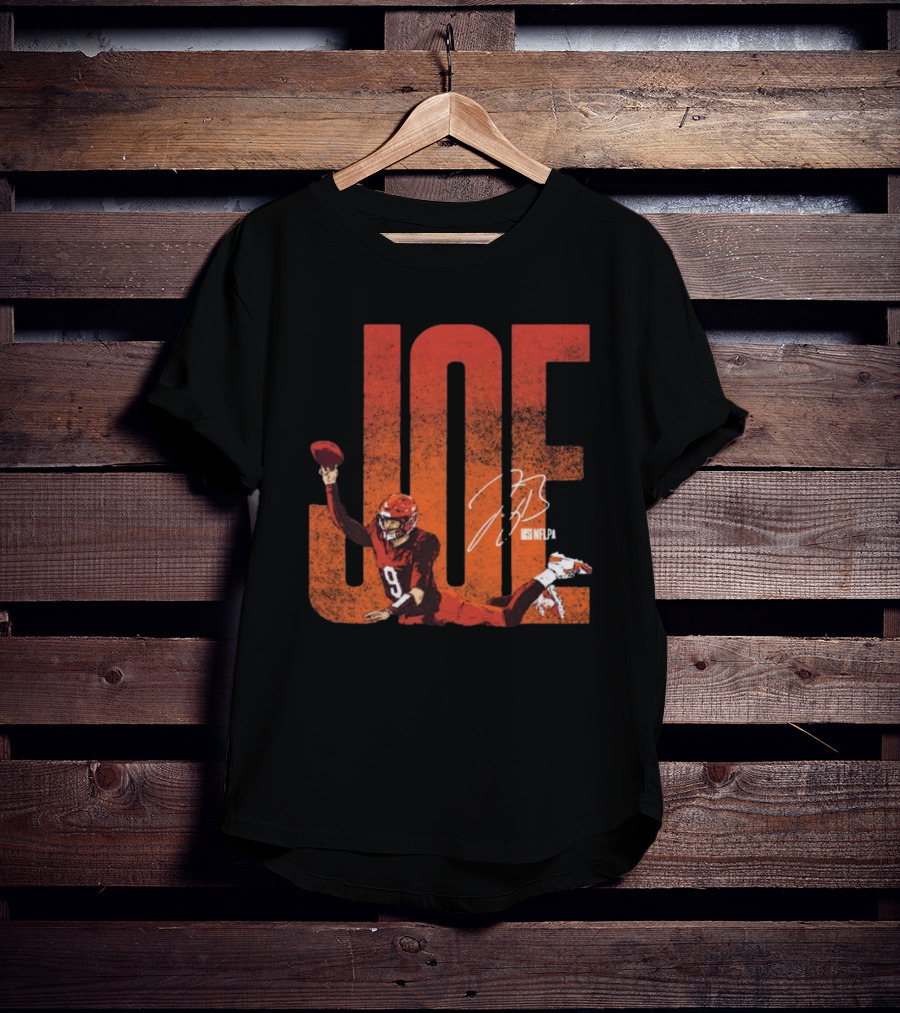 Joe Burrow NFLPA Cincinnati Bengals Signature Pass Vintage T-Shirt