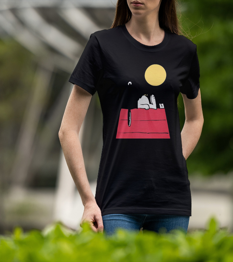 Snoopy Solar Eclipse Peanuts Doghouse Moon Charlie Brown T-Shirt