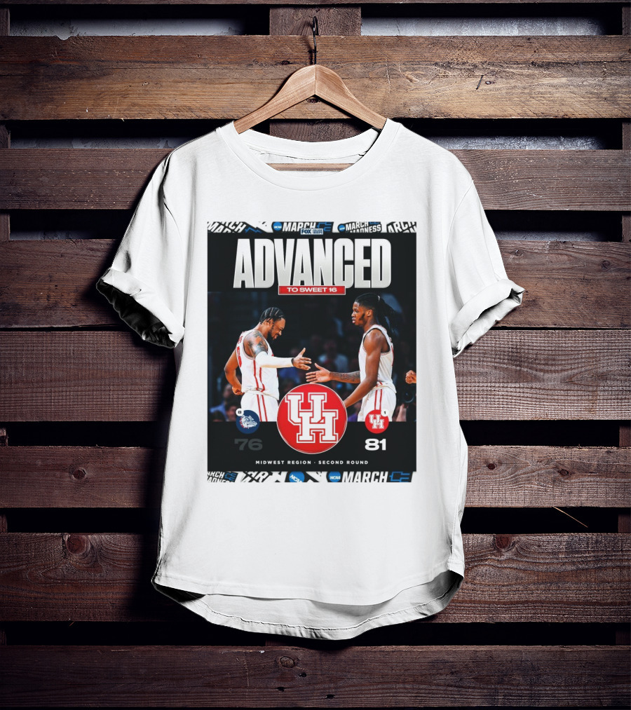Advanced To Sweet 16 Houston Cougars 81 Gonzaga Bulldogs 76 Midwest Region Second Round T-Shirt