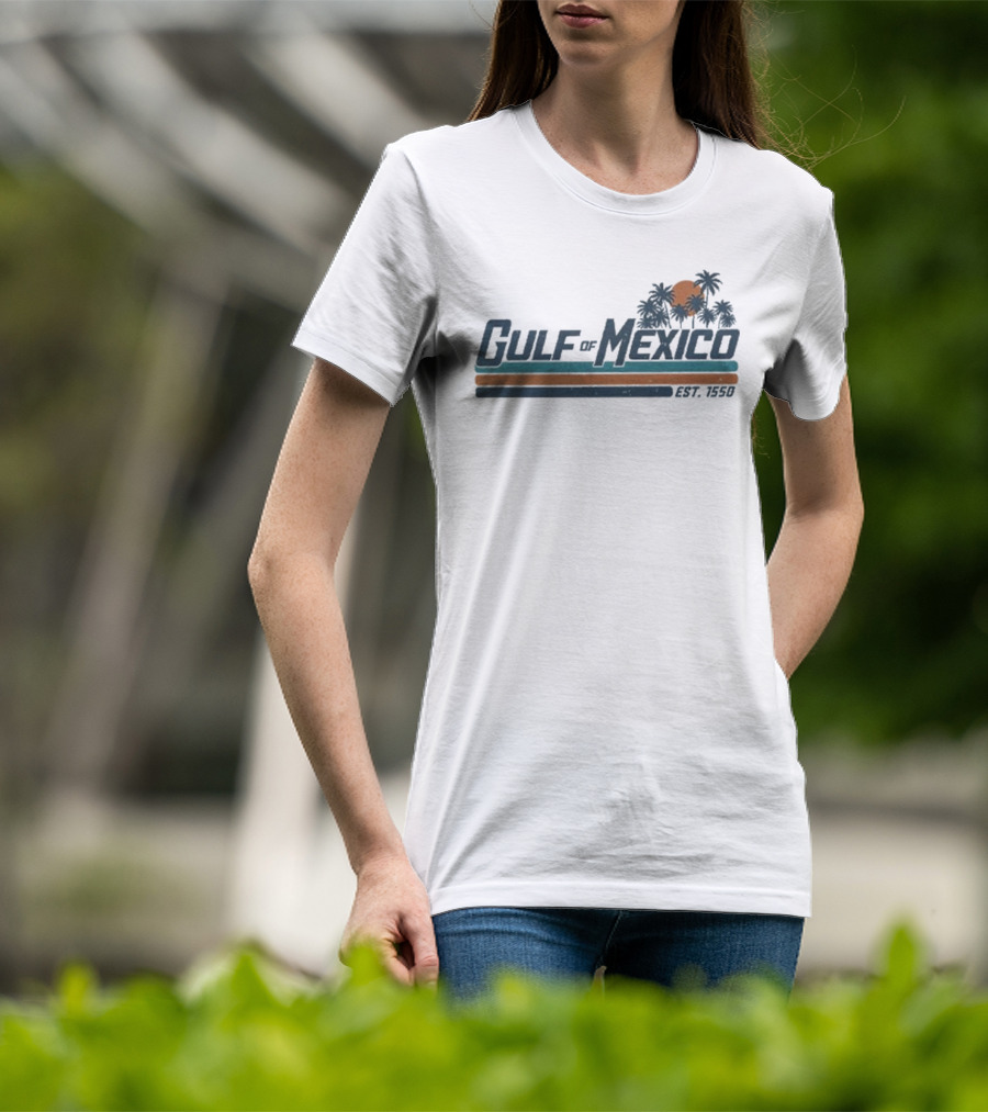 Gulf Of Mexico Est 1550 Palm Trees Retro Sunset Vintage Style T-Shirt