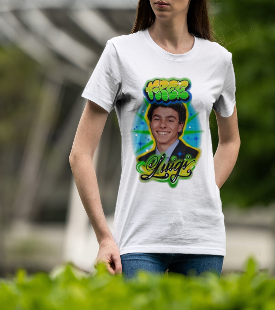 Free Luigi Keiajah Airbrush Style T-Shirt