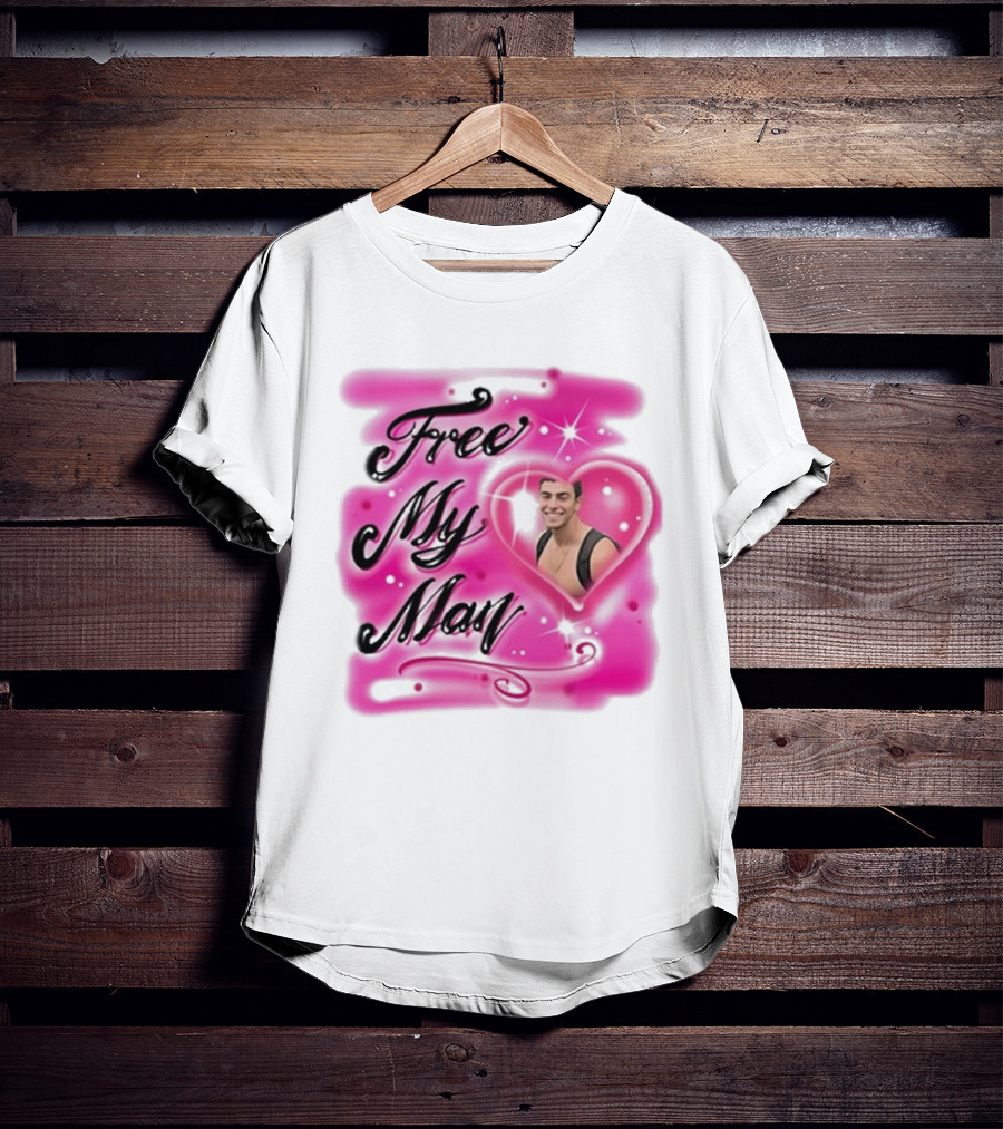 Free My Man Luigi Mangione Heart Pink Background T-Shirt