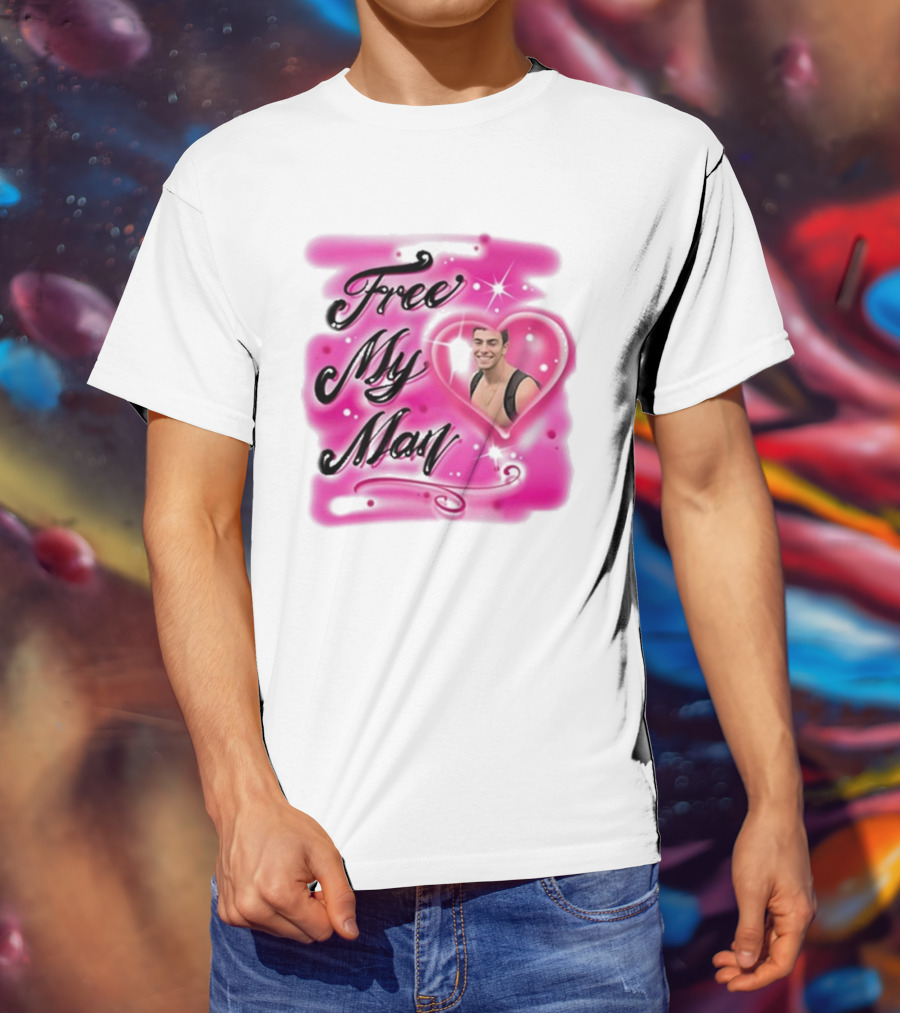 Free My Man Luigi Mangione Heart Pink Background T-Shirt