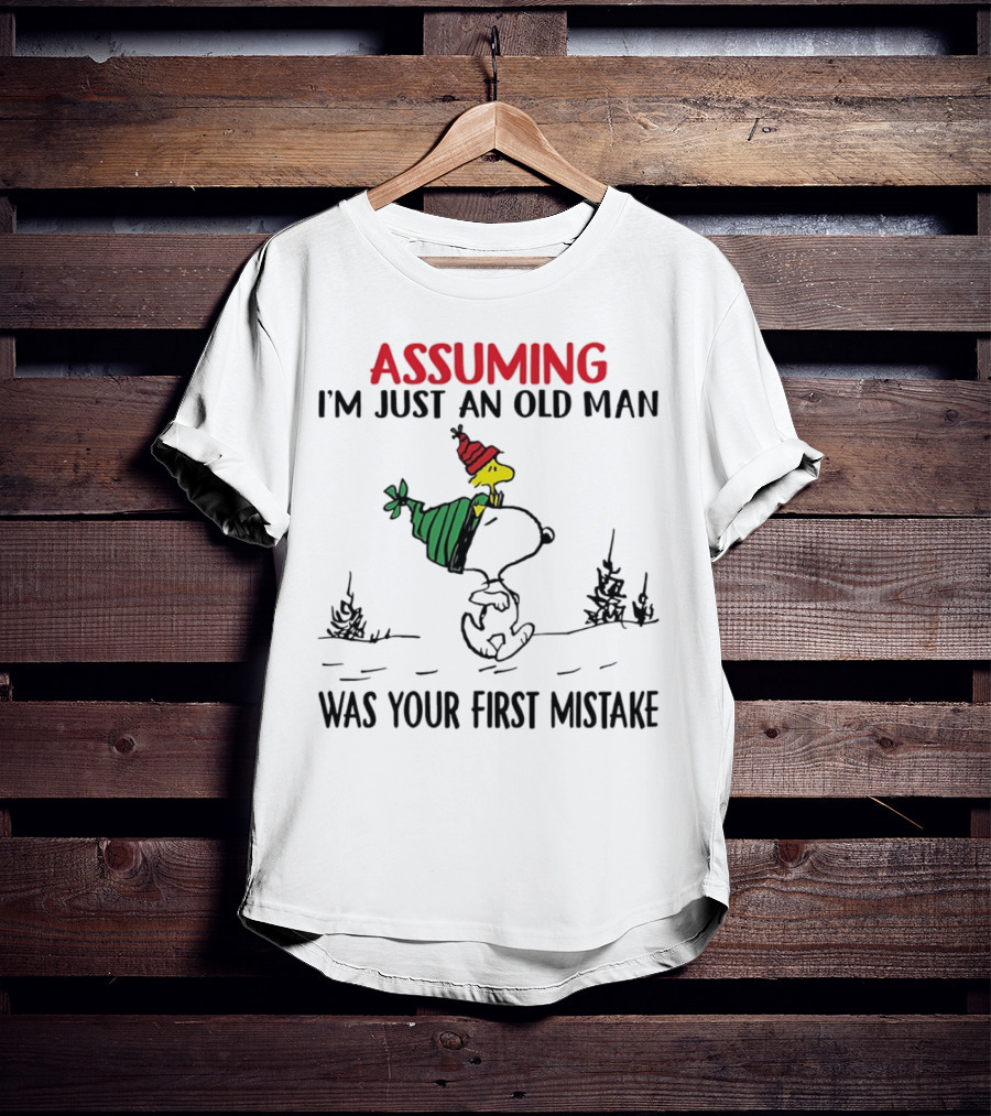 Assuming I'm Just An Old Man Snoopy And Woodstock Christmas Theme T-Shirt
