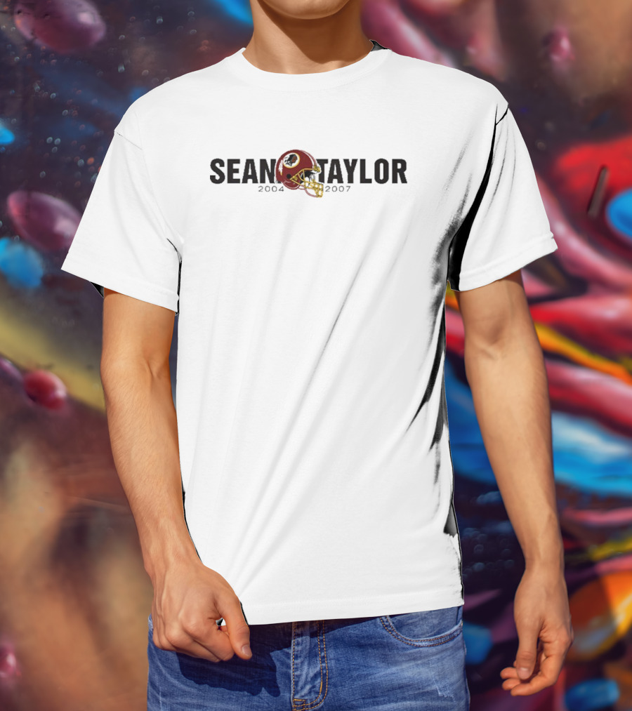 Sean Taylor 2004 2007 Washington Commanders Helmet Tribute T-Shirt