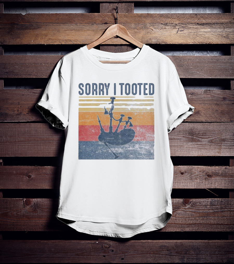 Sorry I Tooted Bagpipe Vintage Retro Stripes T-Shirt