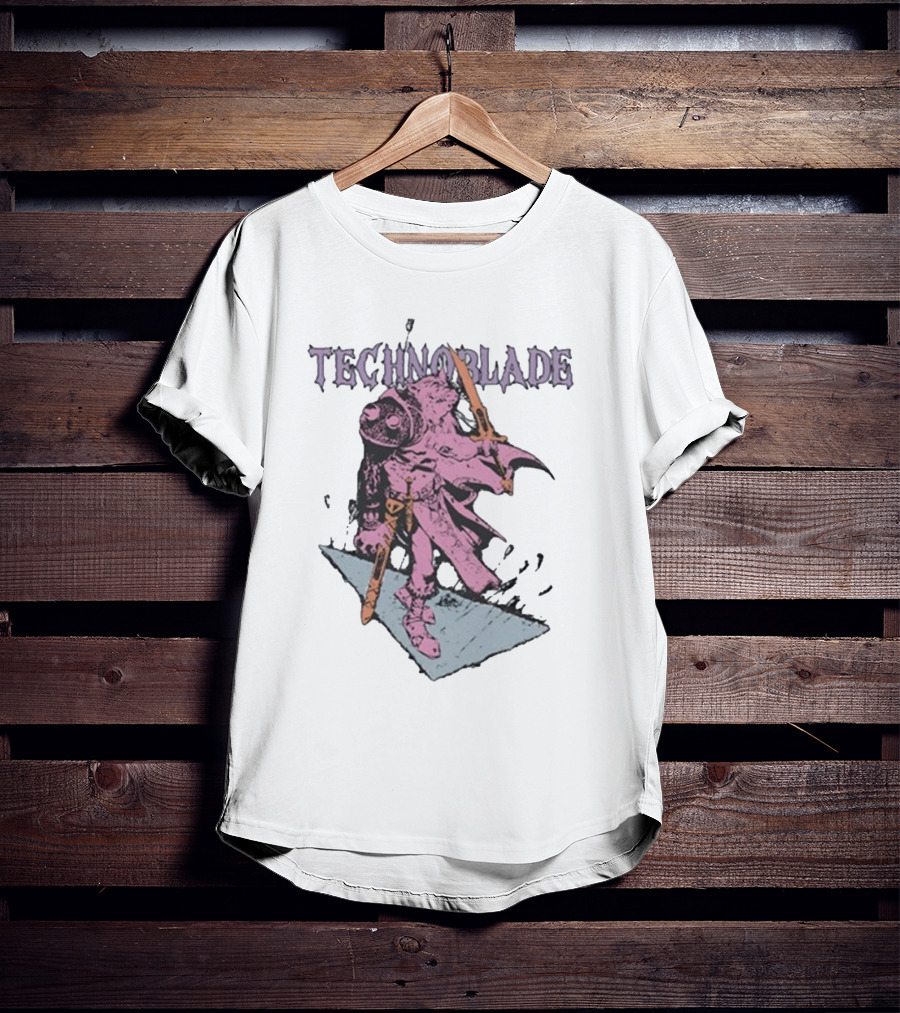 Technoblade Blood God Knight With Sword And Shield T-Shirt