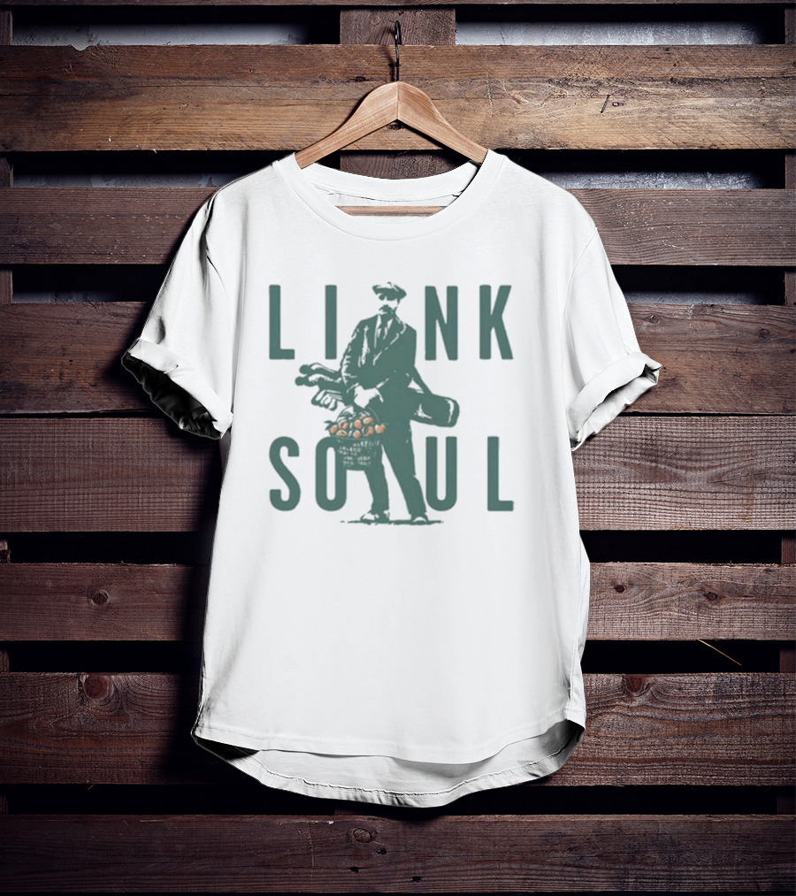 Link Soul Practice Makes Peaches Golfer With Golf Clubs And Peaches T-Shirt