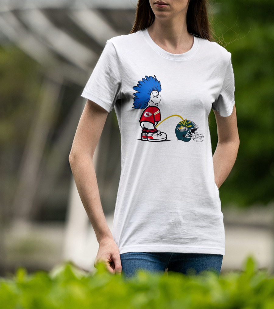 Thing One Kansas City Chiefs Piss On Philadelphia Eagles 2025 T-Shirt