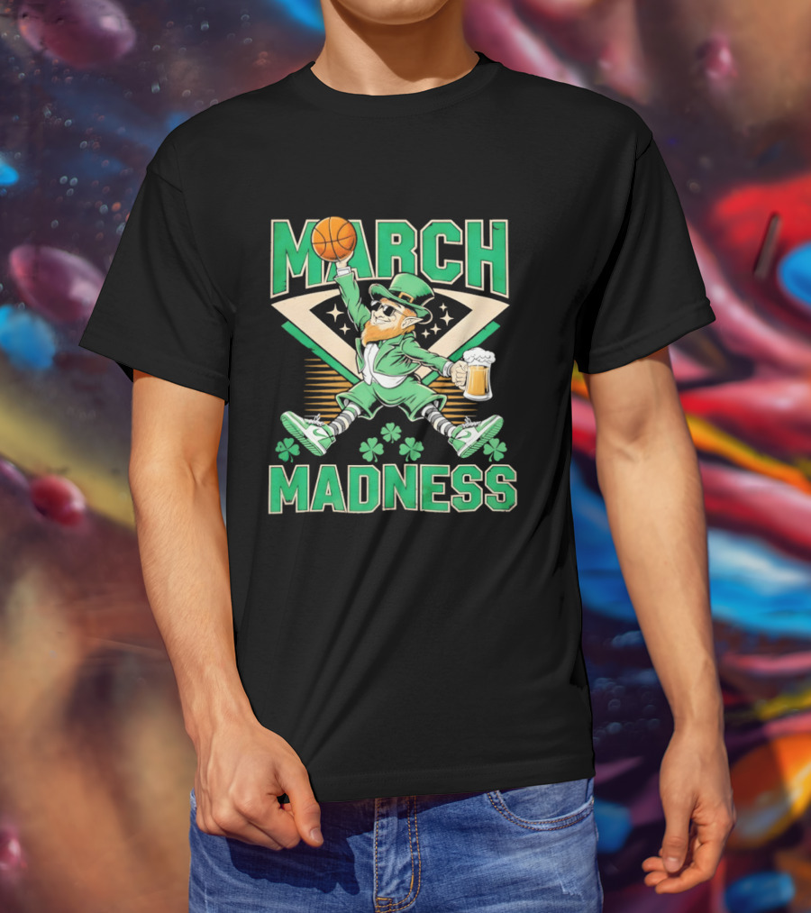 Leprechaun March Madness Basketball St. Patrick's Day Celebration T-Shirt