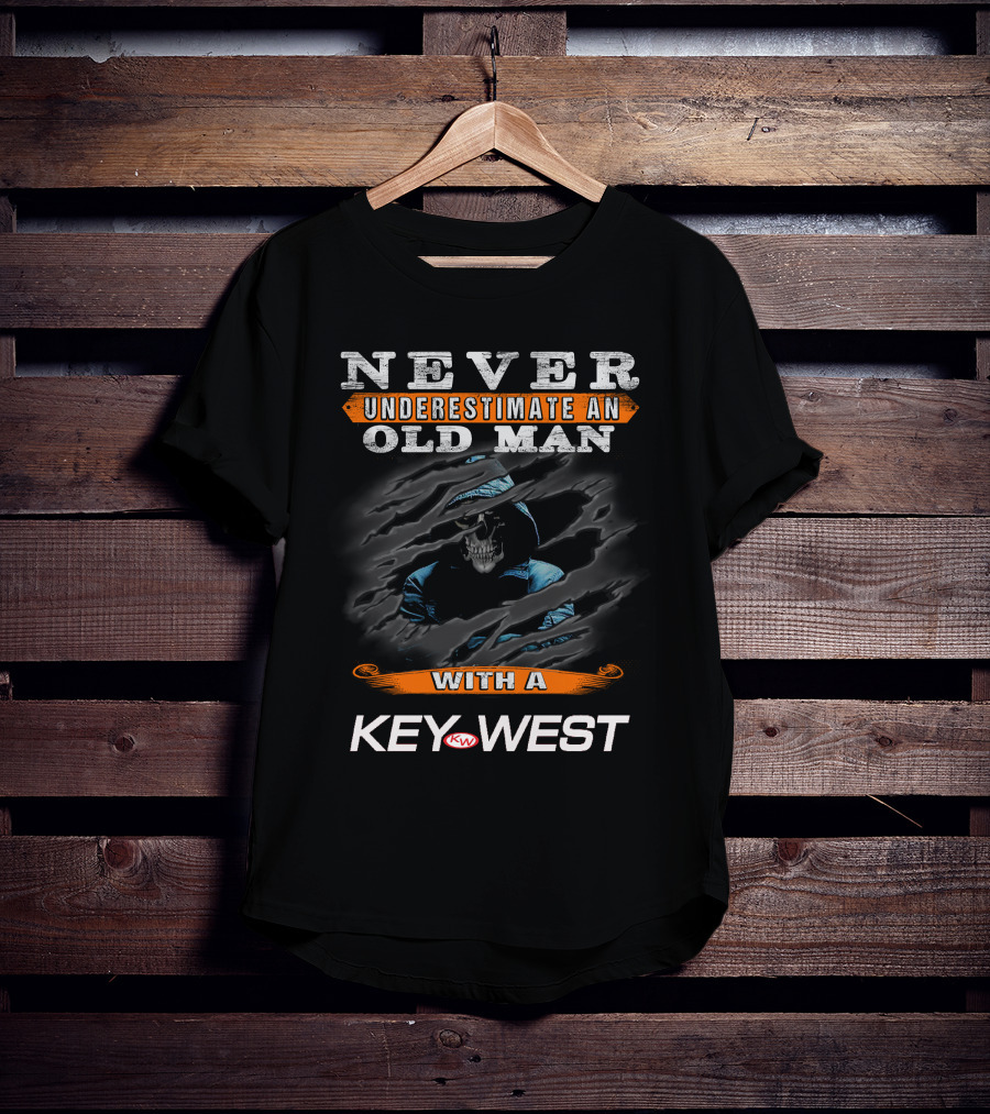 Never Underestimate An Old Man With A Key West T-Shirt