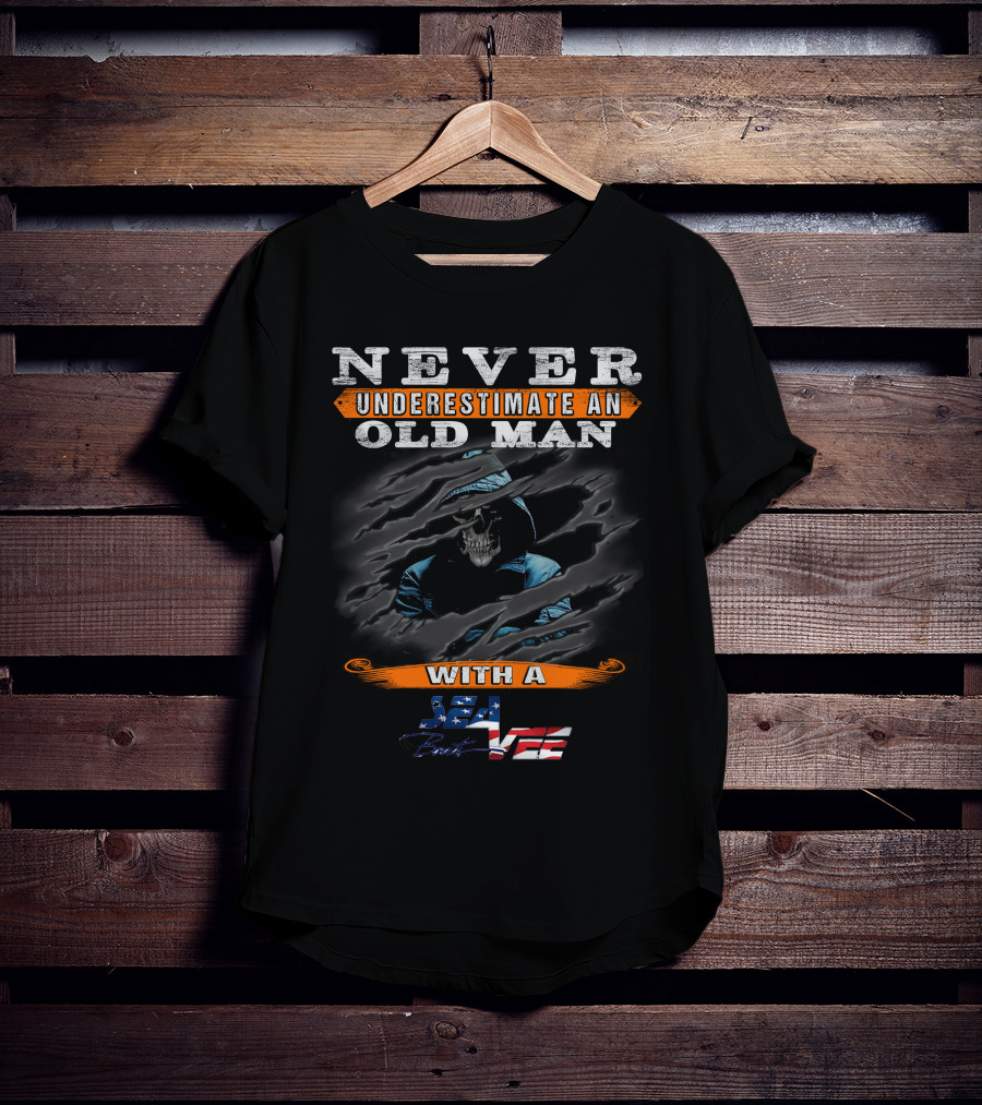 NEVER UNDERESTIMATE AN OLD MAN WITH A USA V8 T-Shirt