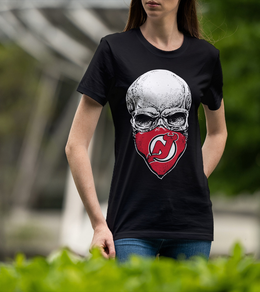 New Jersey Devils Skull Bandana T-Shirt