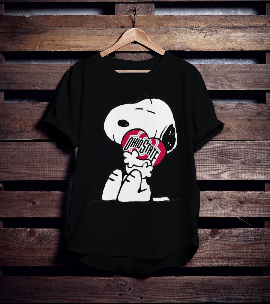Snoopy With Ohio State Buckeyes Heart T-Shirt
