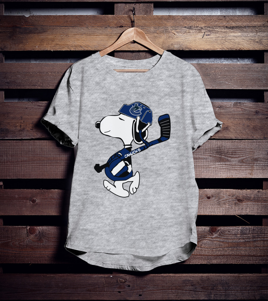 Vancouver Canucks Snoopy Hockey Player T-Shirt