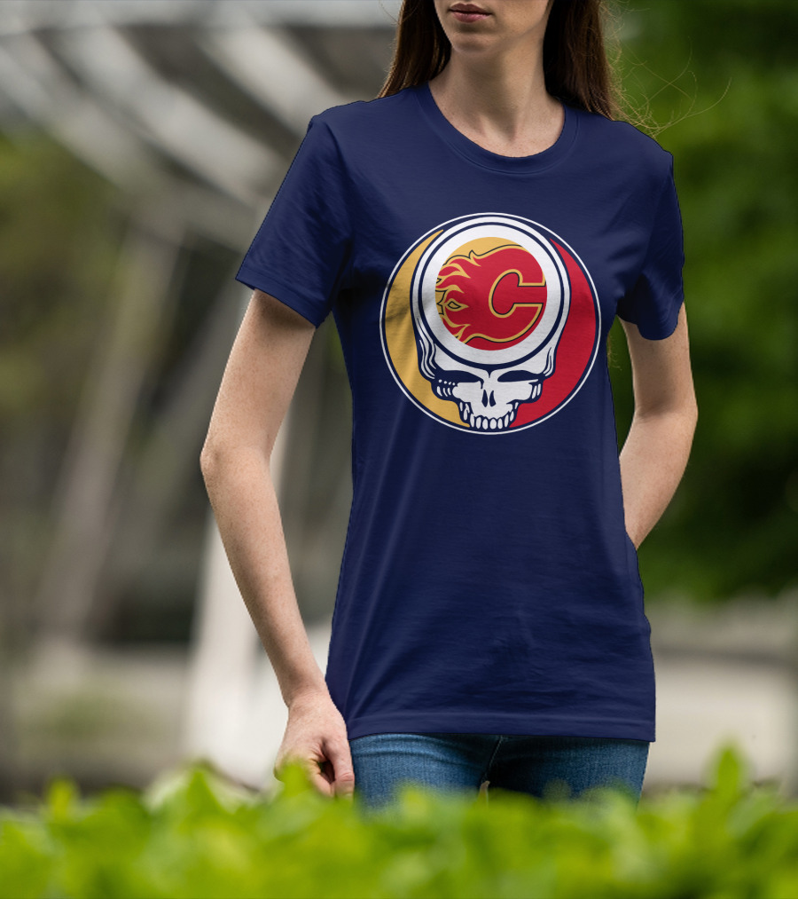 Calgary Flames Grateful Dead Skull Logo Fan Merchandise T-Shirt