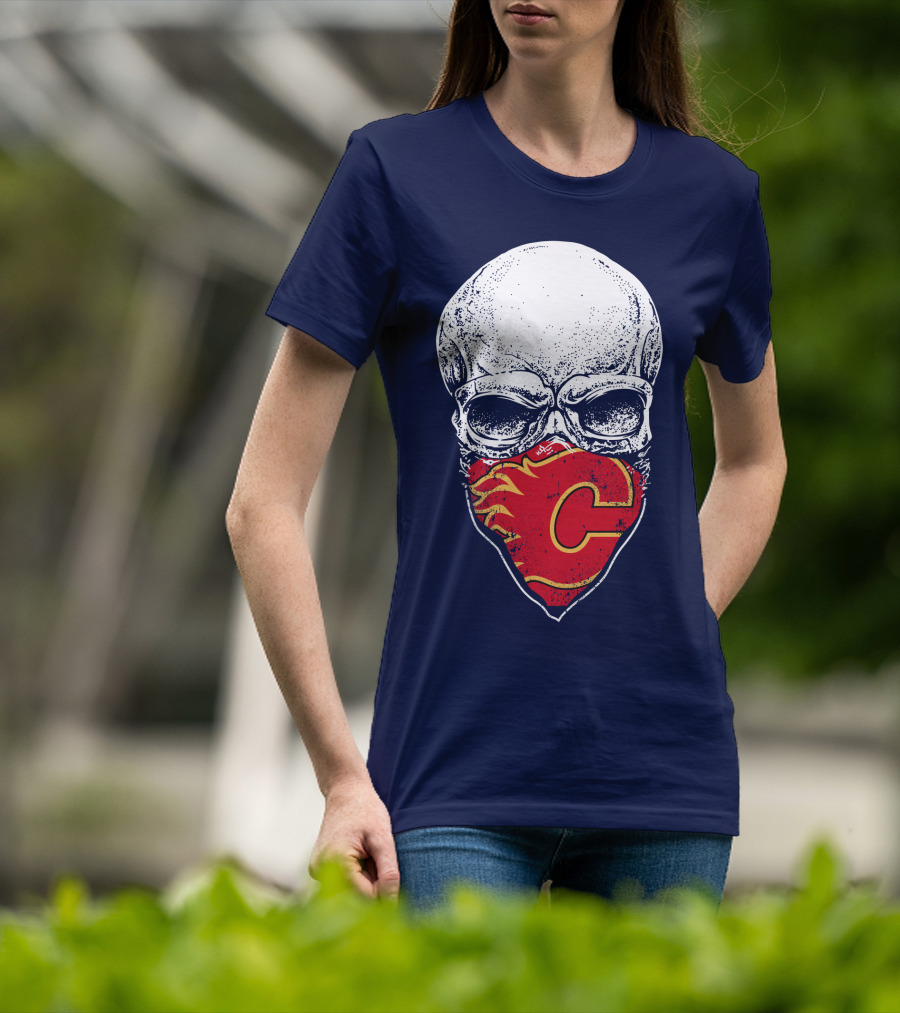 Skull With Calgary Flames Logo Facemask T-Shirt